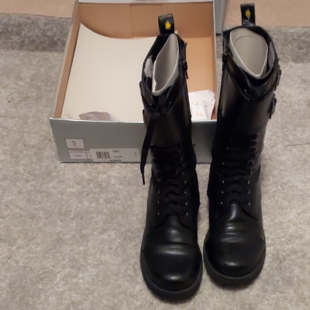 Black Boots